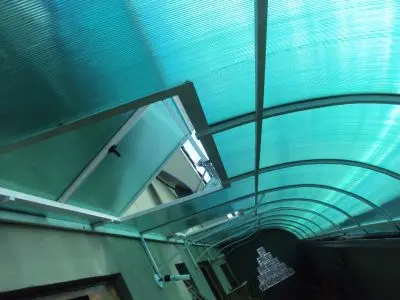 Toldo instalado pela Nova Arte