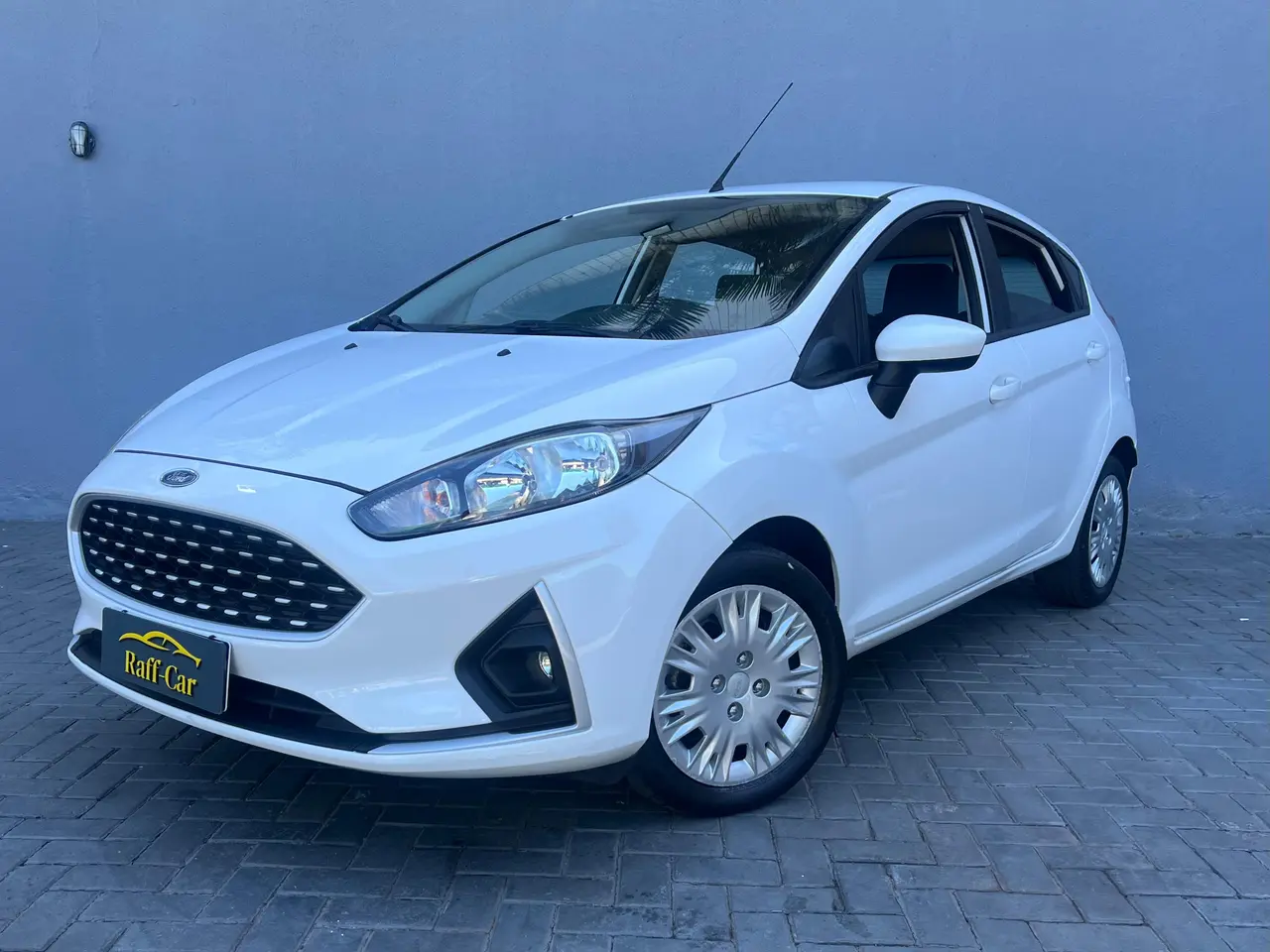 Peugeot 208 2017 à venda