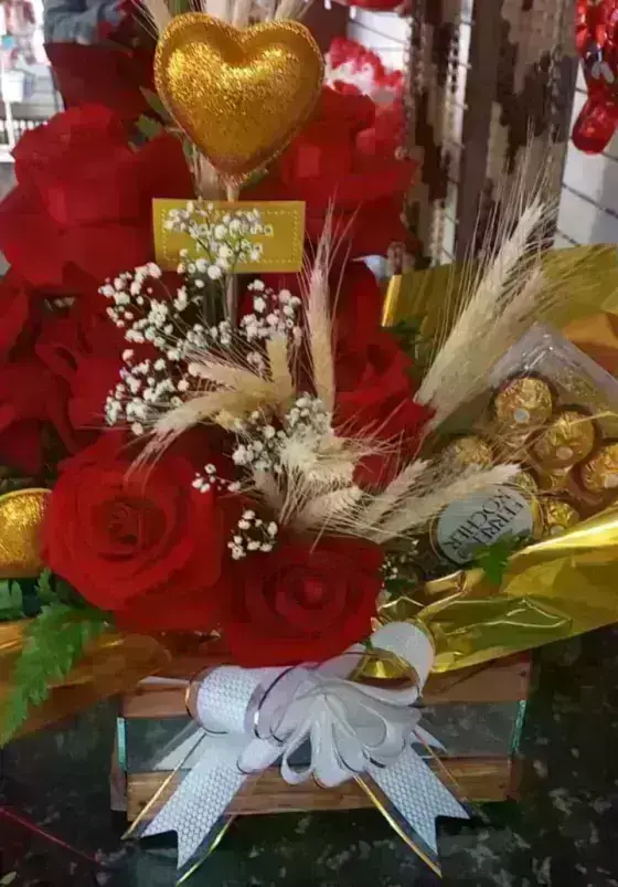 Cesta Rosas e Chocolates