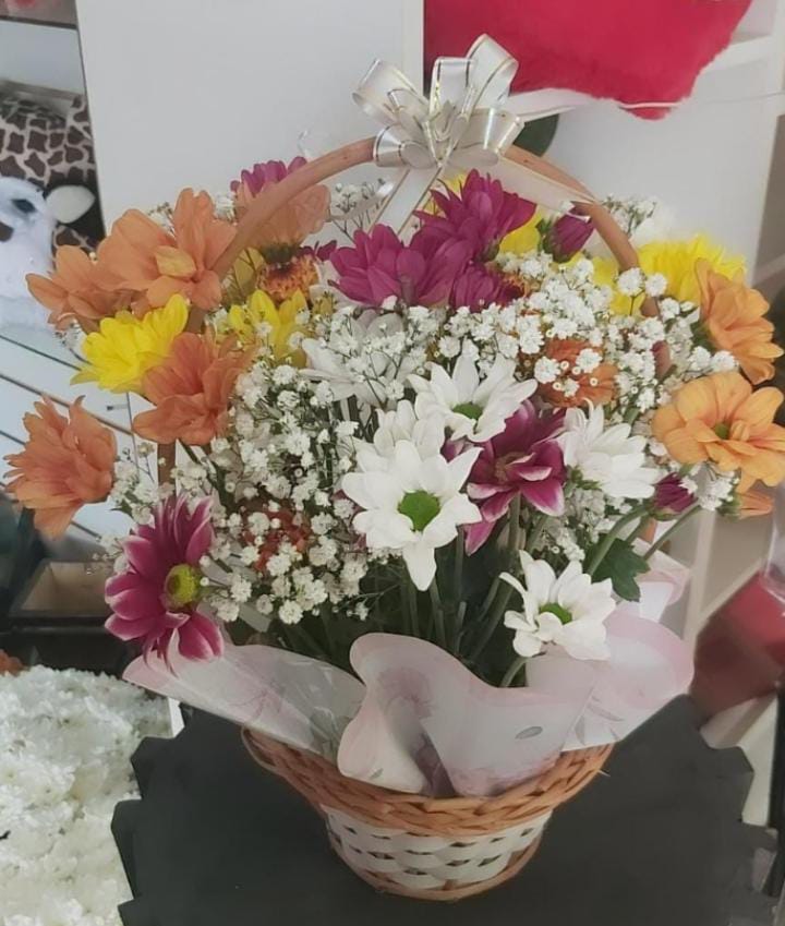 Cesta de Flores do Campo