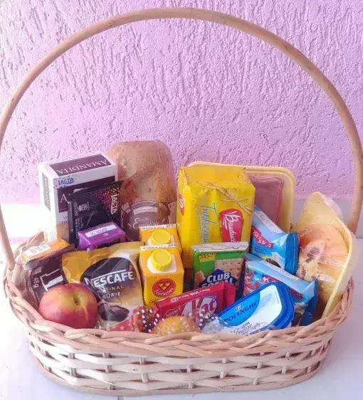 Cesta de Café com Chocolates