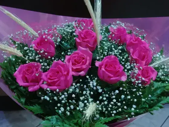 Buquê de Rosas Pink - 12 Rosas