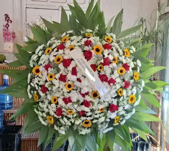 Coroa com 21 Rosas