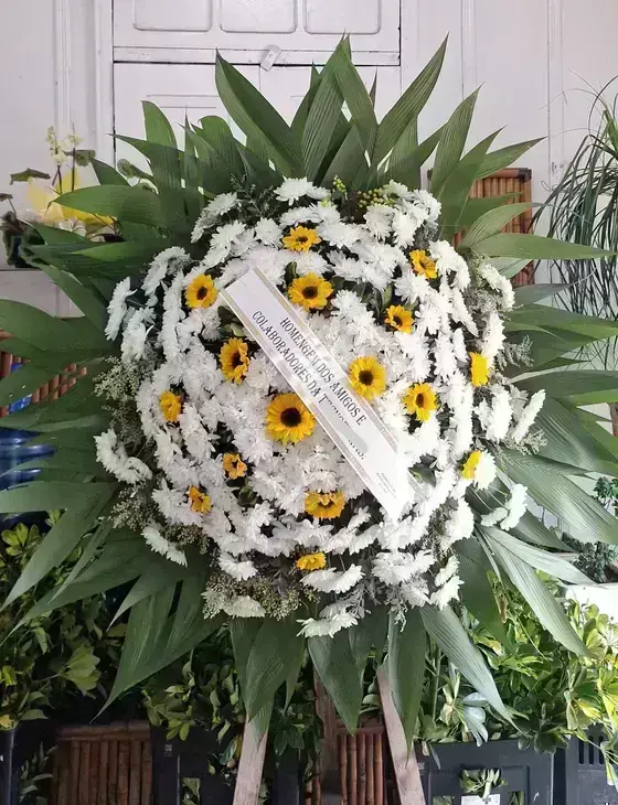 Coroa — Campo e Folhagens — R$ 460,00
