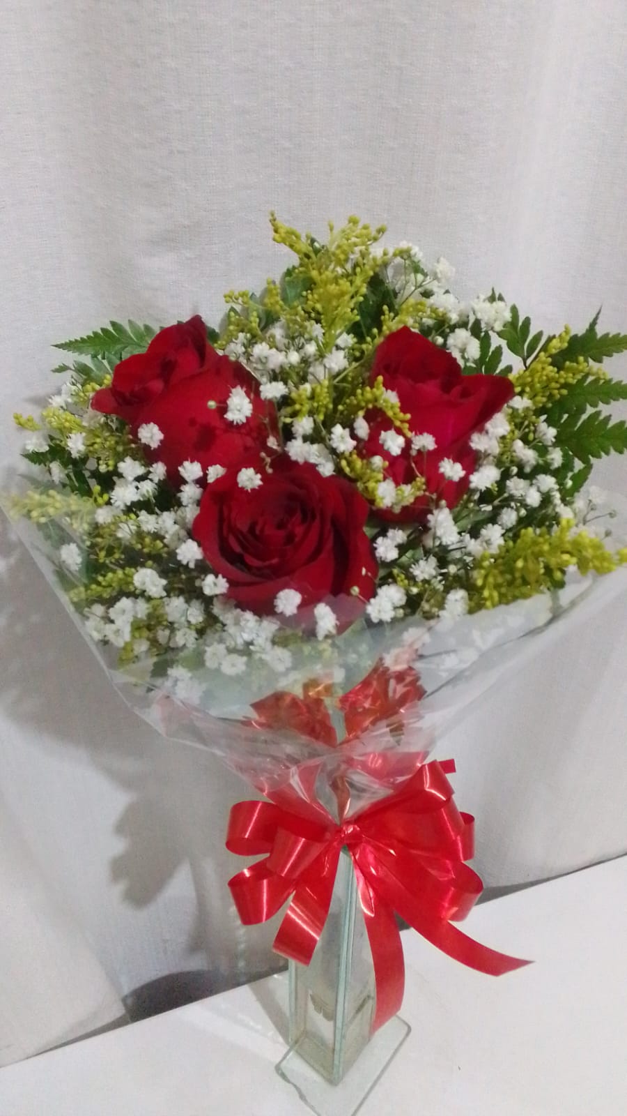 Bouquet com Mini Buquê Rosas / Vermelhas / 03 Unidades