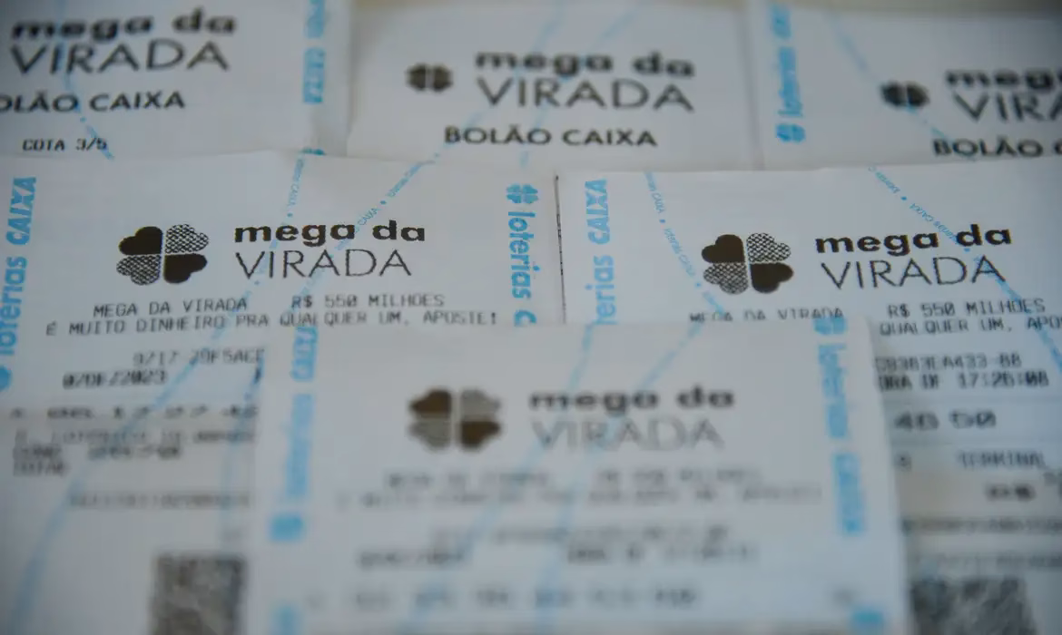 Mega da Virada acumula e prêmio chega a R$ 1 bilhão