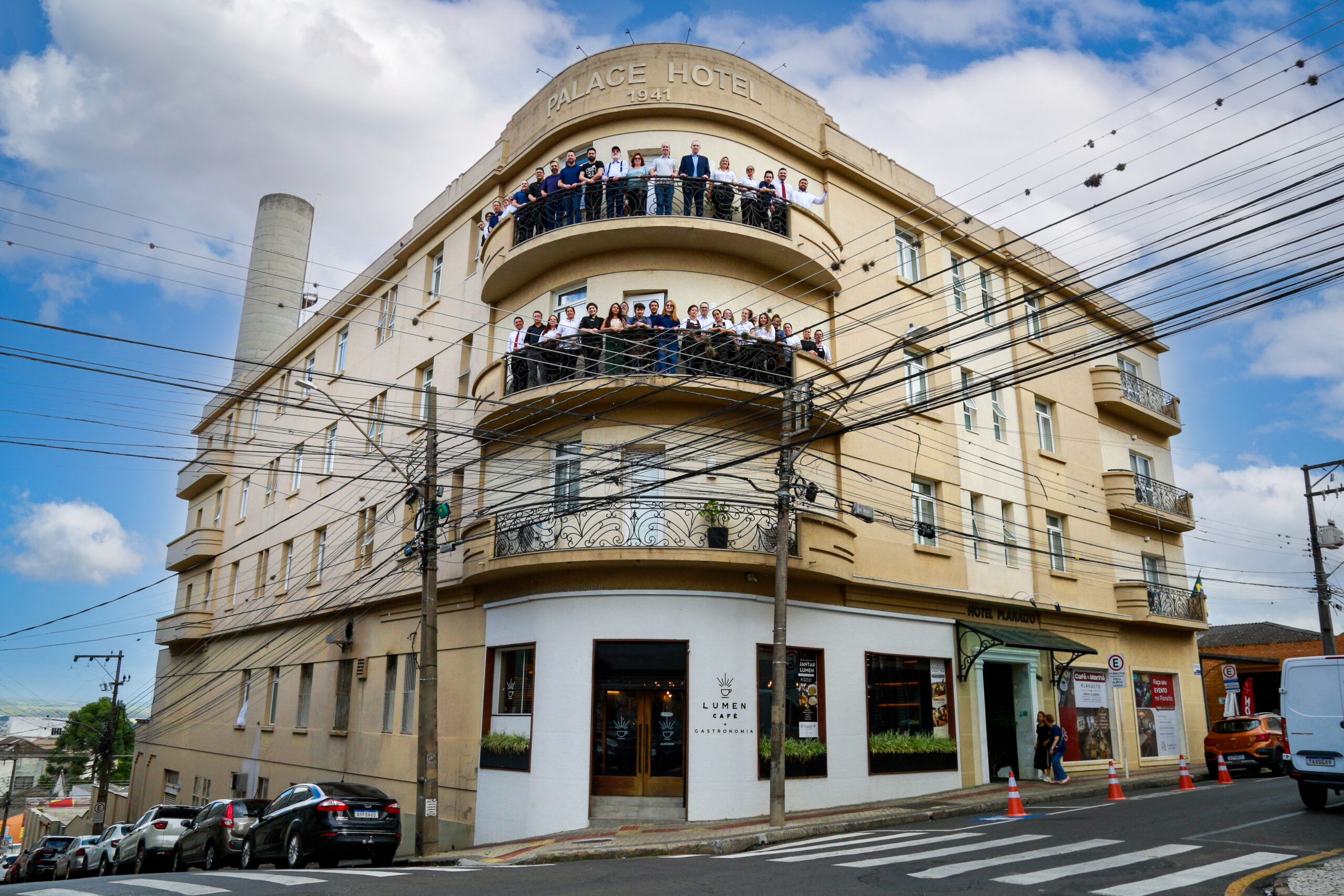Um hotel, muitas histórias: Planalto completa 85 anos e convida PG para viver experiência