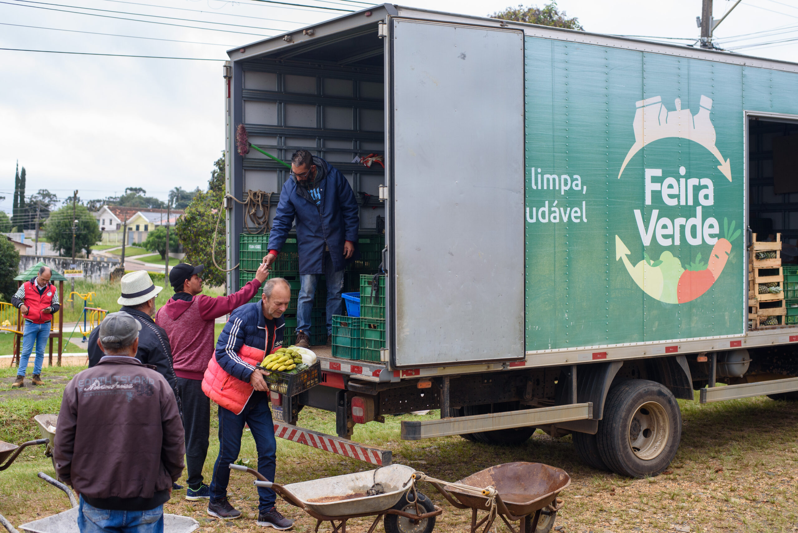 Feira Verde retorna segunda em PG com troca de recicláveis por alimentos
