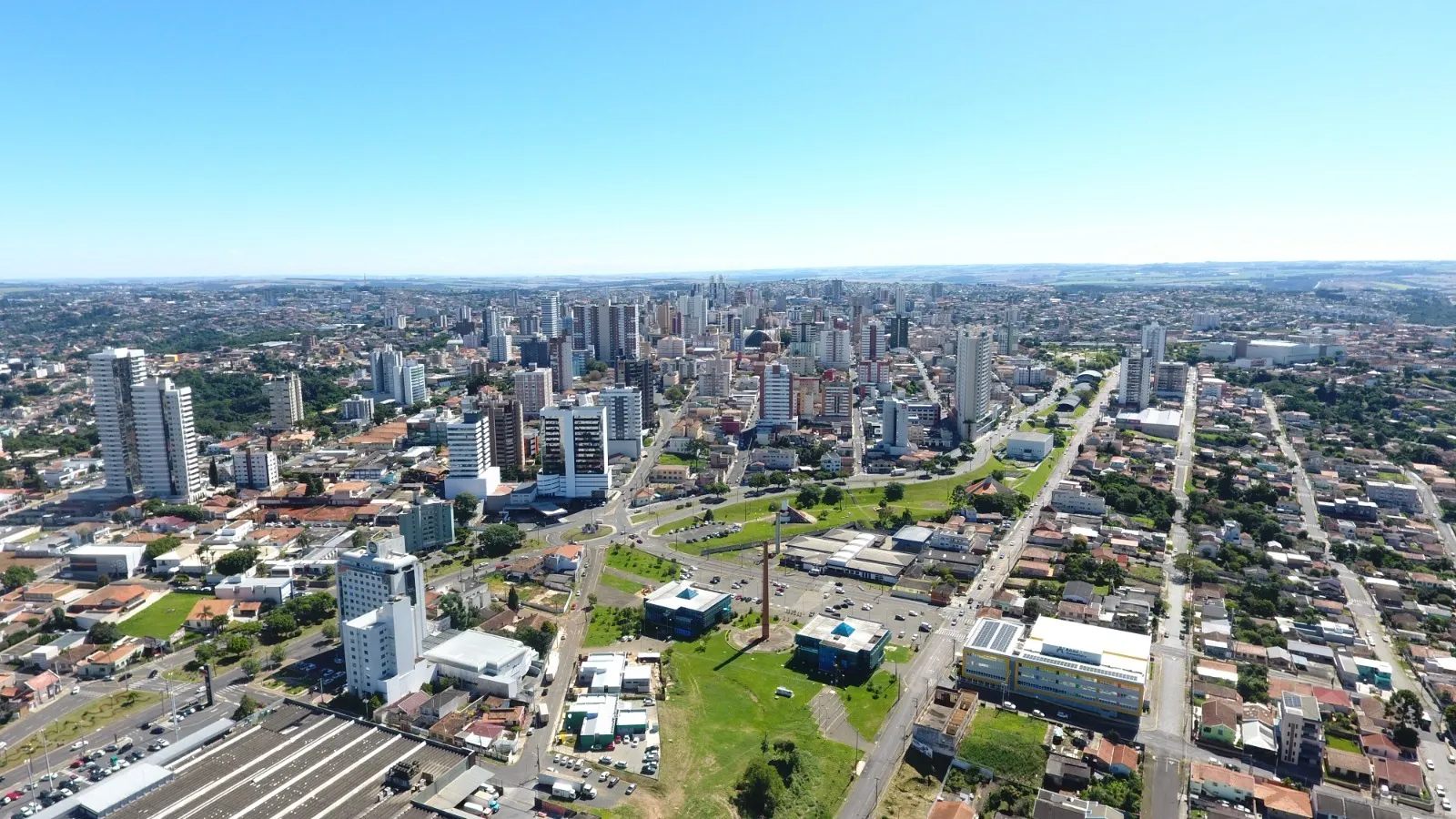 Confira o calendário de feriados e pontos facultativos de 2026 em PG