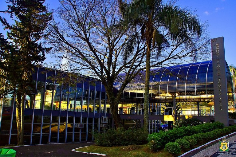 Sessão extraordinária: Centro de Eventos pode ser repassado à iniciativa privada em PG