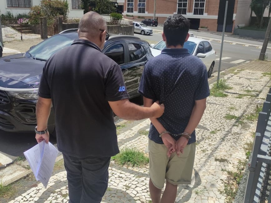 Investigado por estupro e ameaças contra adolescente é preso em PG