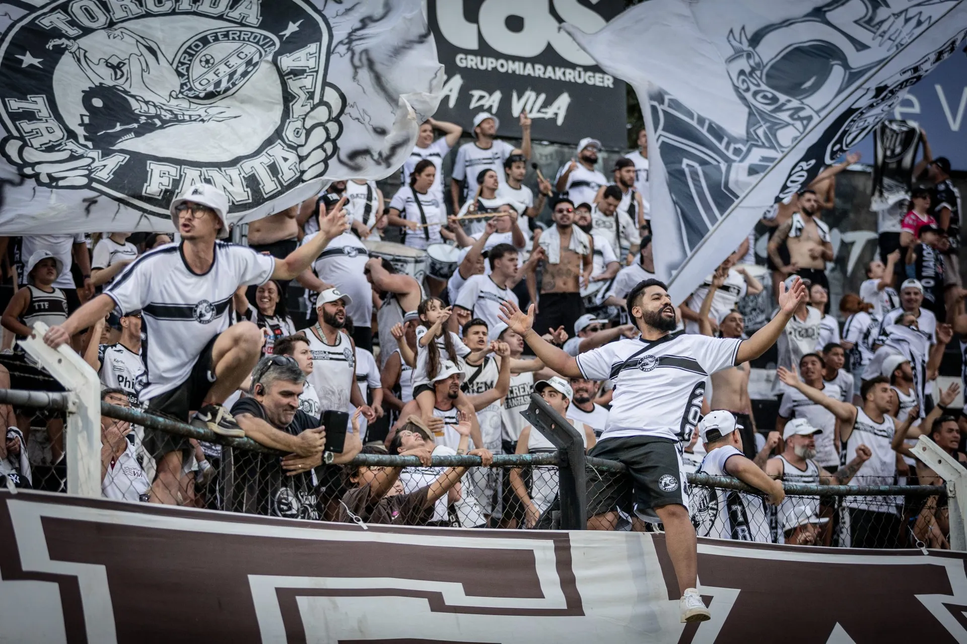 Operário x Coritiba: ingressos para jogo de ida da semifinal já estão disponíveis