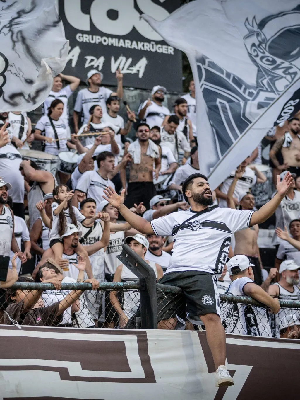 Operário x Coritiba: ingressos para jogo de ida da semifinal já estão disponíveis