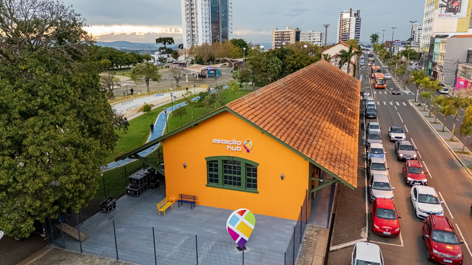 Estação Hub terá ciclo gratuito de palestras sobre inovação, tecnologia e marketing em PG
