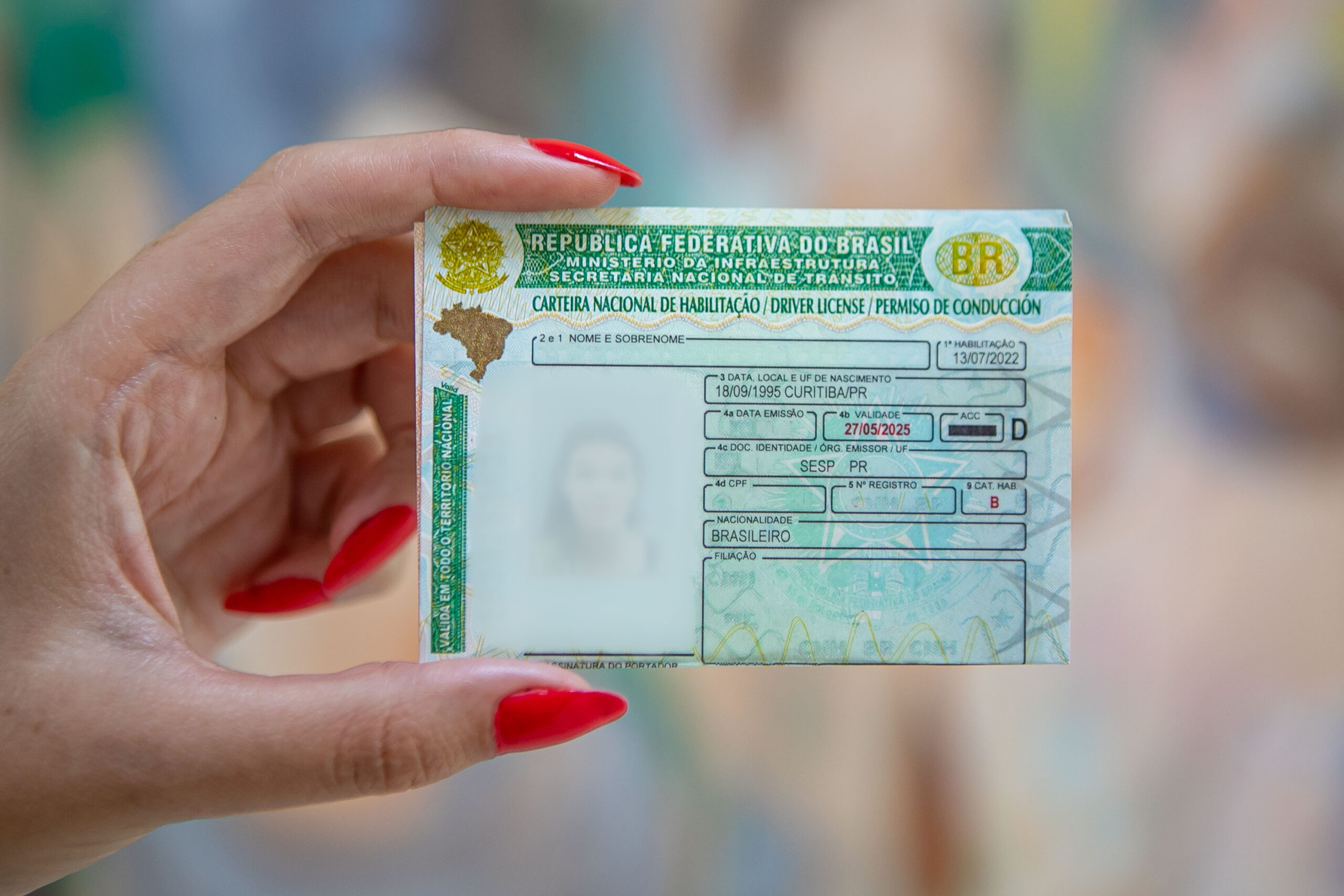CNH Social abre 4 mil vagas gratuitas para habilitação no Paraná; veja como se inscrever
