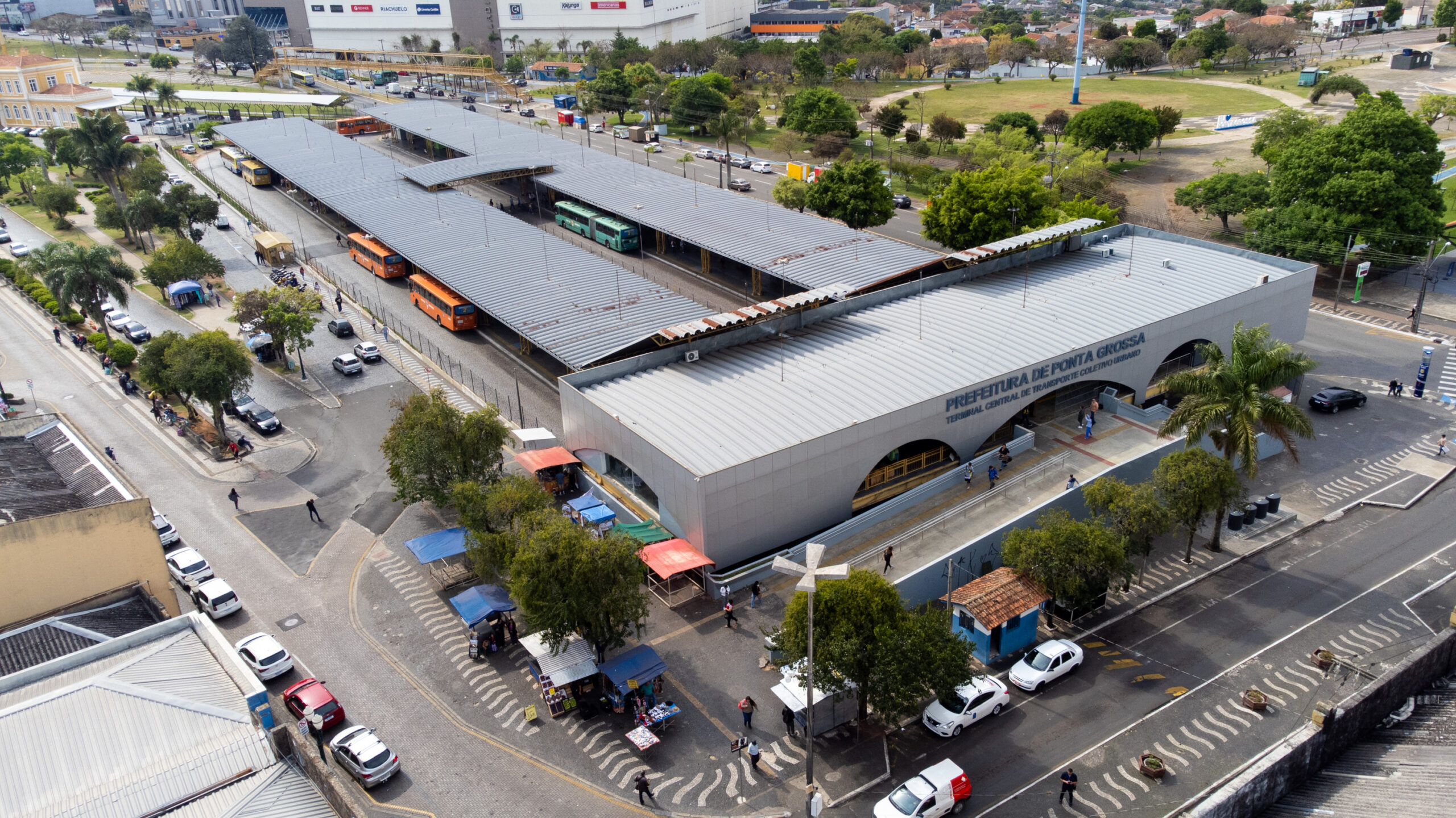 Seu ônibus mudou de lugar? Veja alterações no Terminal devido aos superarticulados em PG