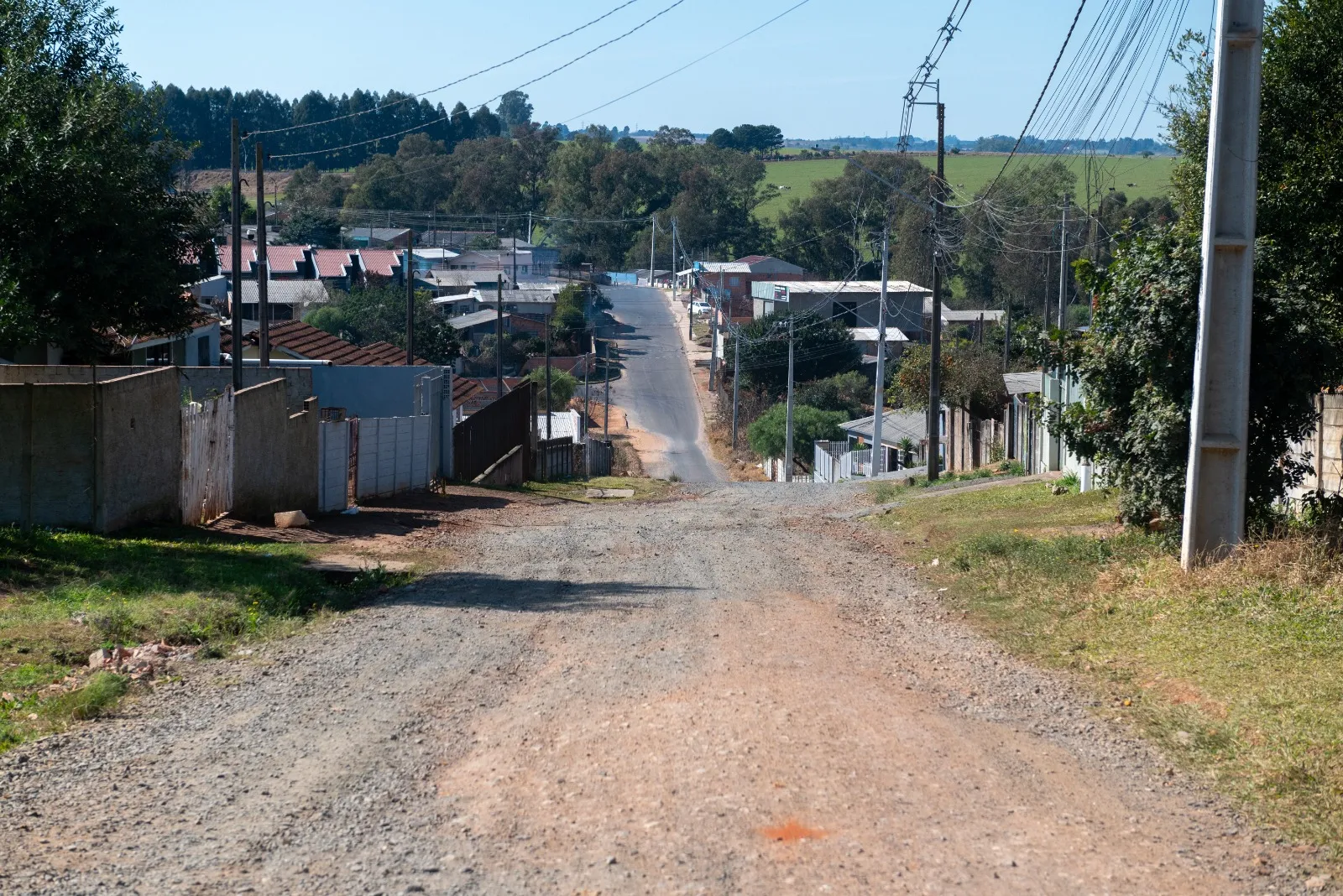 Asfalto em 120 ruas: confira quais vilas integram novo pacote de pavimentação em PG
