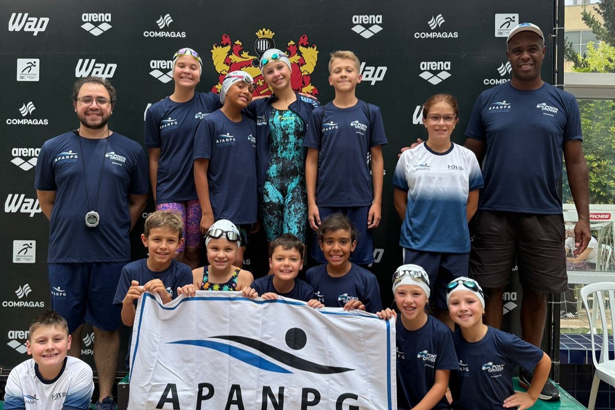 APANPG garante 46 medalhas e 5º lugar geral no Regional de Natação