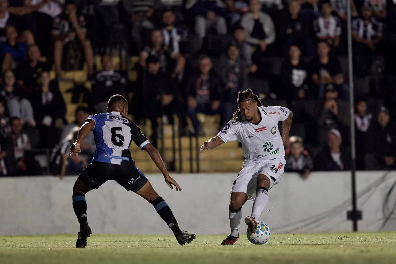 Operário enfrenta o Fluminense na 5ª fase da Copa do Brasil