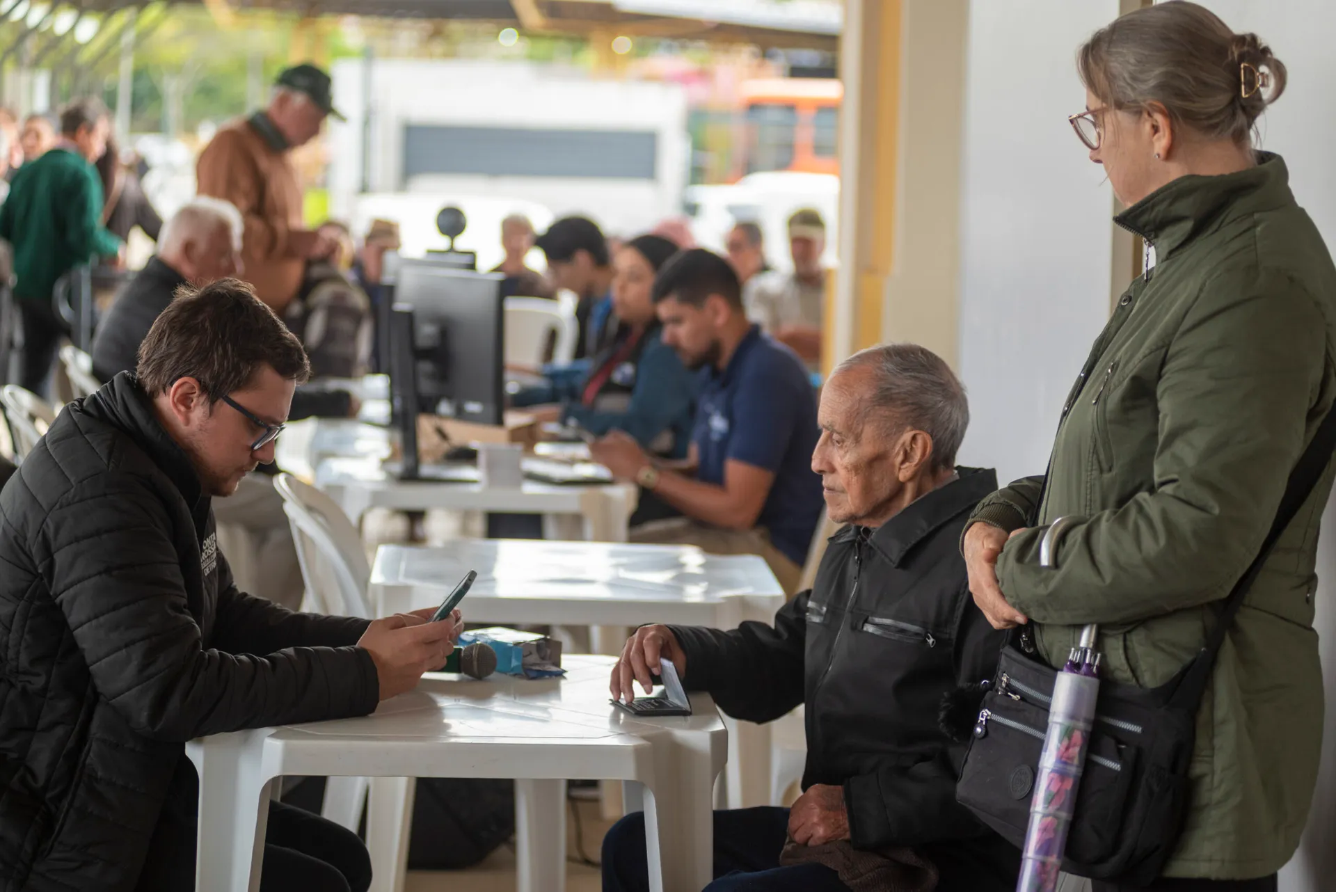 Serviços gratuitos chegam ao Gralha Azul nesta sexta (24); confira as atividades